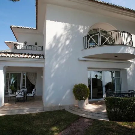 Villa Living4malaga Pinares